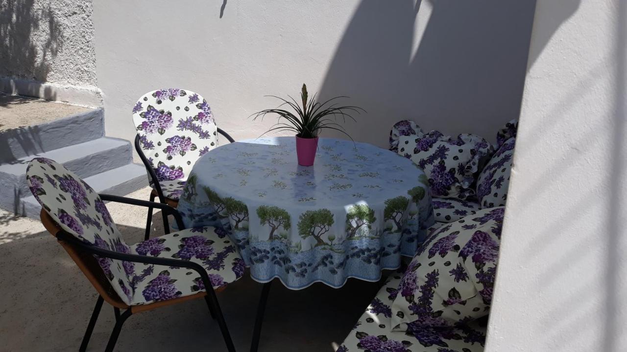 Mini Apartment Petra - Rooms Purple & Green With Kitchen And Garden Дубровник Екстериор снимка